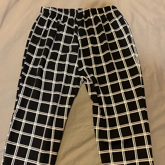 Pants - Picture 2 of 3